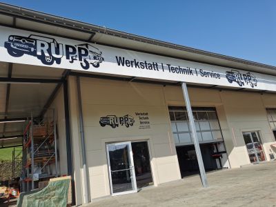 Schilder - Prall Werbetechnik