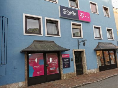 Magenta - Prall Werbetechnik