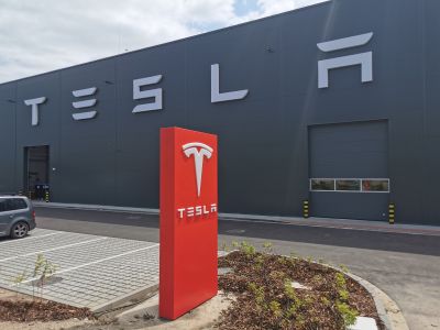 Tesla - Prall Werbetechnik